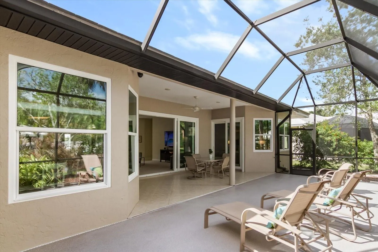 2110 TOCOBAGA LN