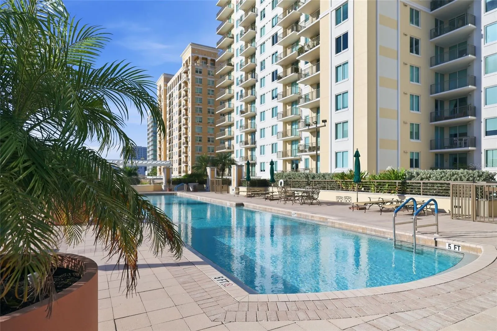 800 N TAMIAMI TRL #201 #201
