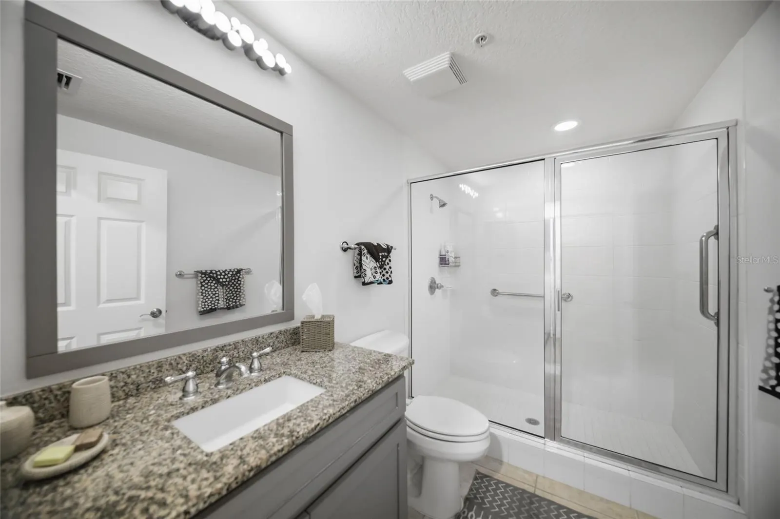 800 N TAMIAMI TRL #201 #201