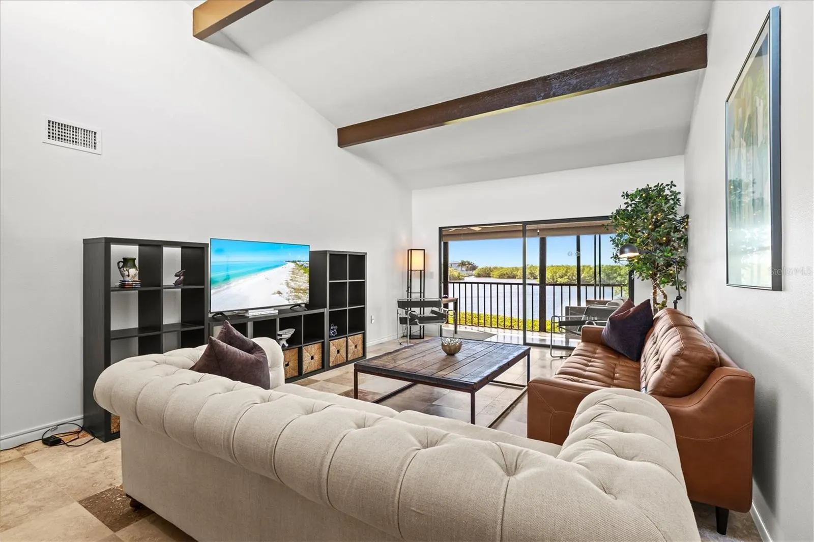 1518 PELICAN POINT DR #257 #257