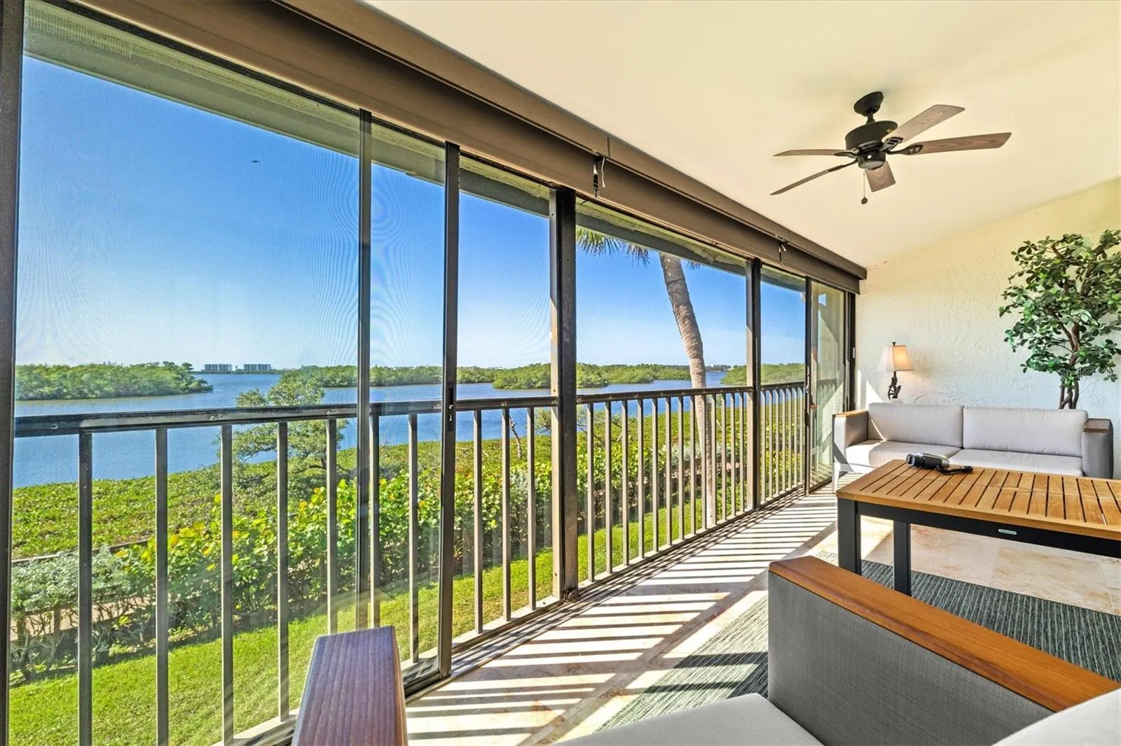 1518 PELICAN POINT DR #257 #257