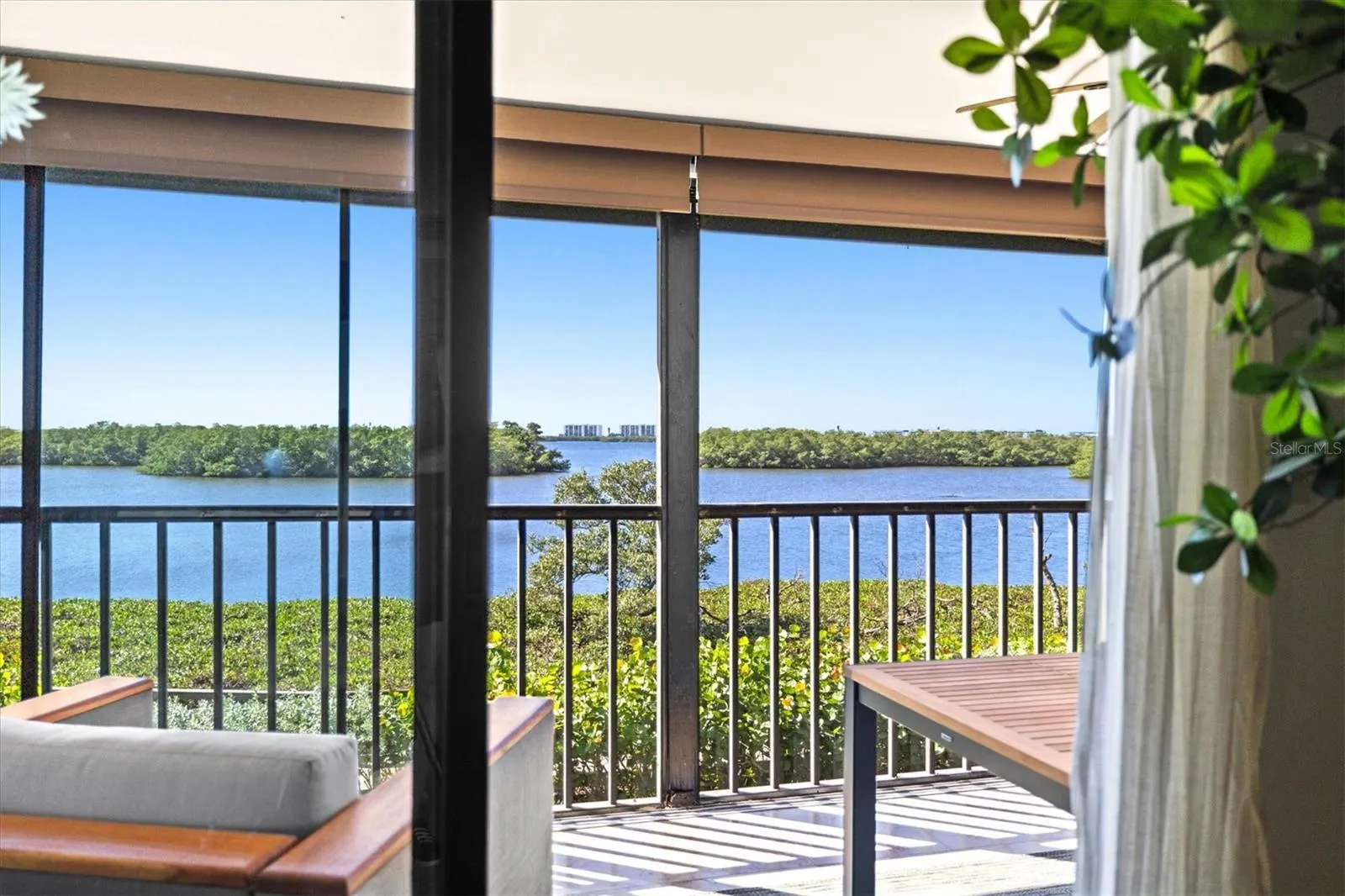 1518 PELICAN POINT DR #257 #257
