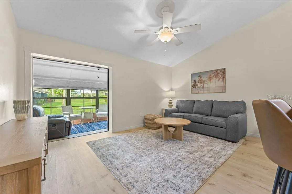 1023 CAPRI ISLES BLVD #6 #6