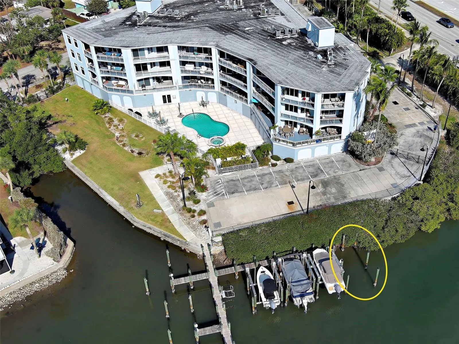 516 TAMIAMI TRL S #201 #201