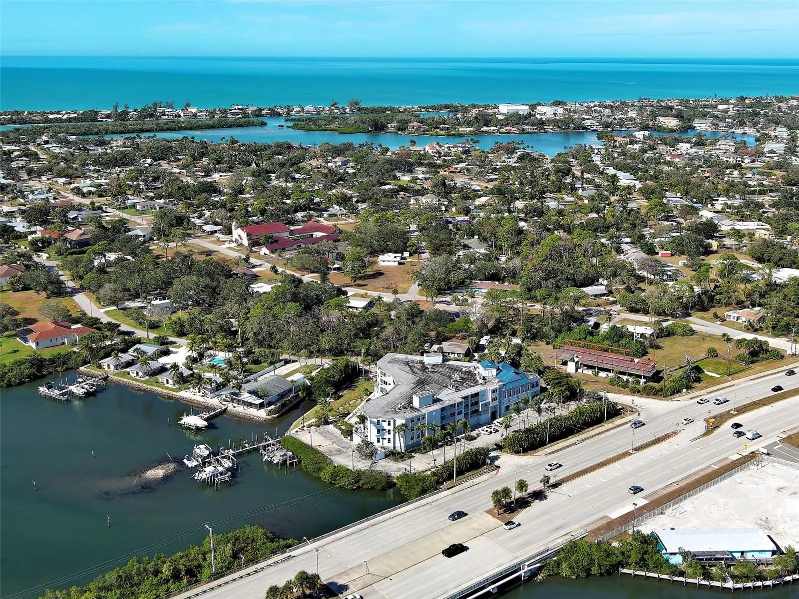 516 TAMIAMI TRL S #201 #201