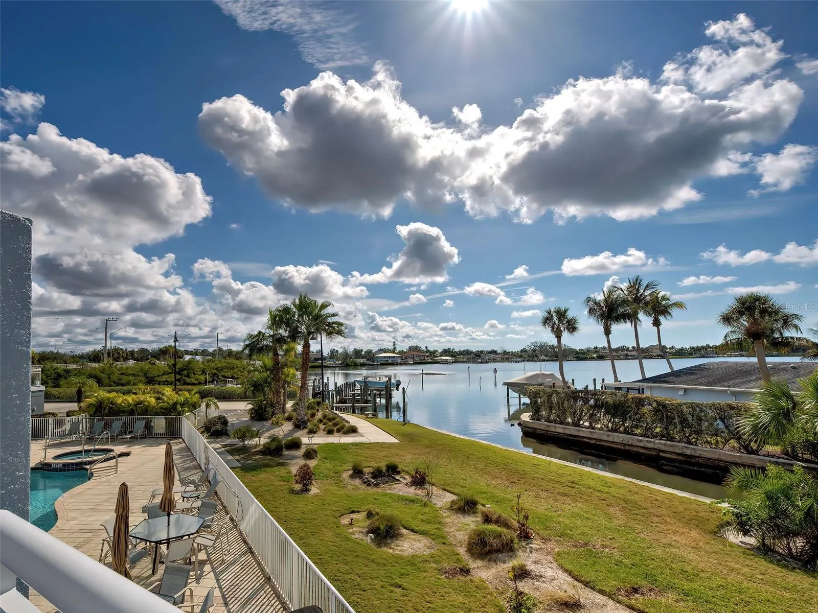 516 TAMIAMI TRL S #201 #201