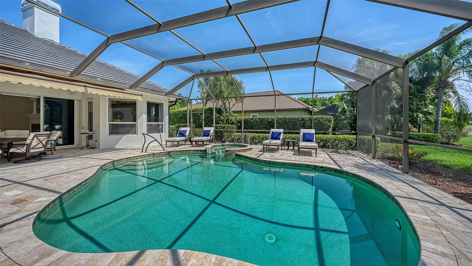 642 TRENTON WAY