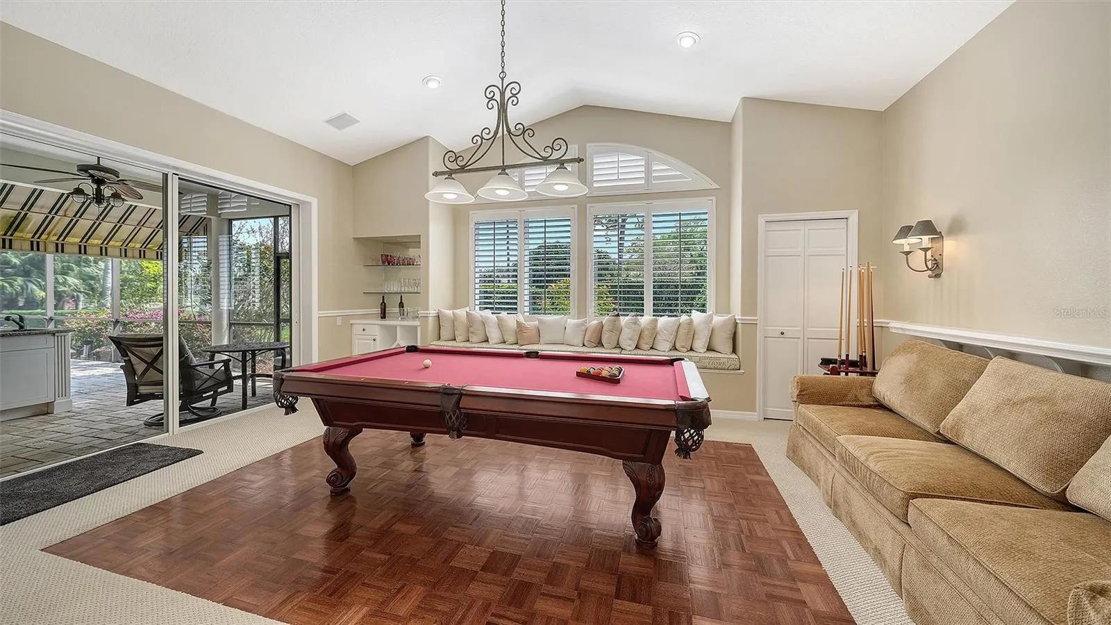 642 TRENTON WAY