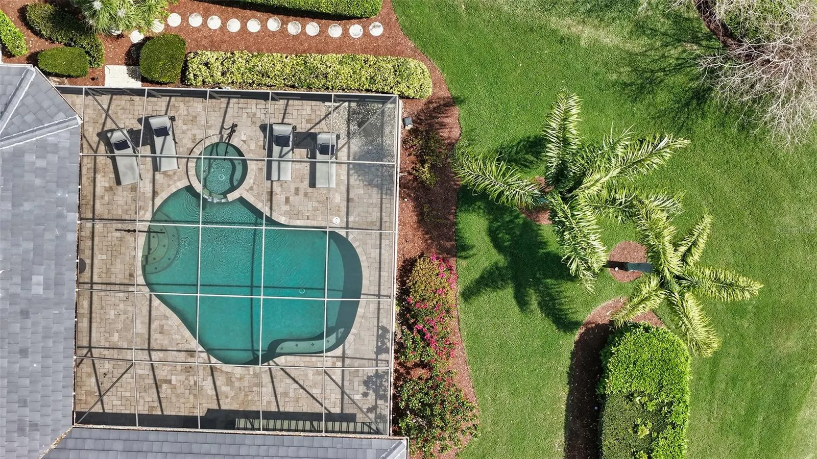 642 TRENTON WAY
