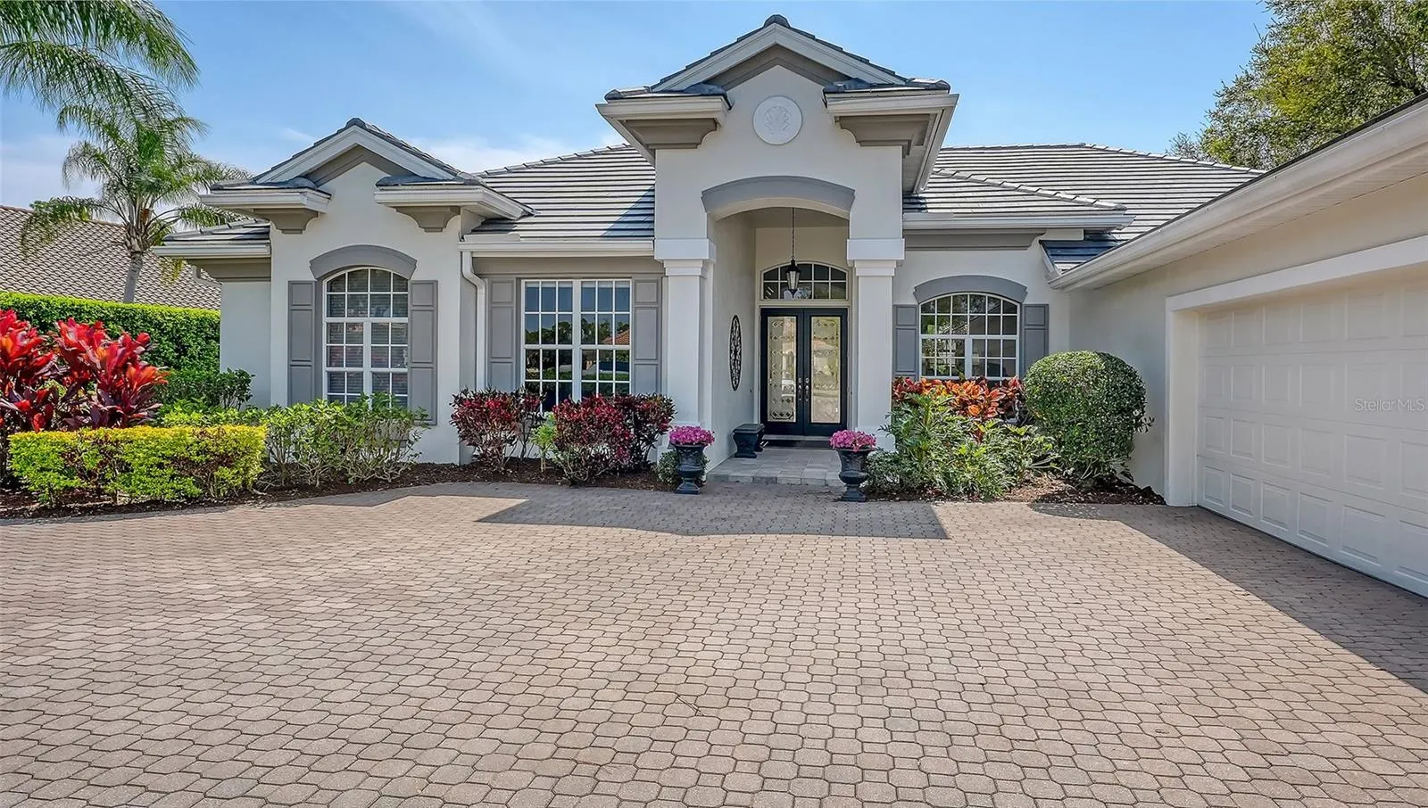 642 TRENTON WAY