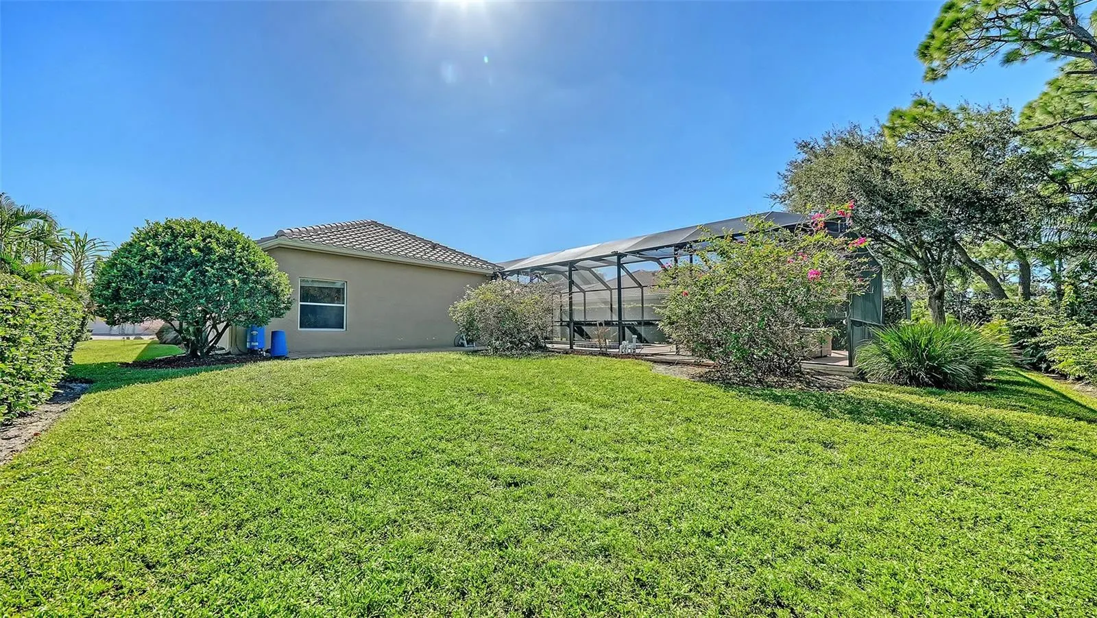 819 GOLDEN POND CT