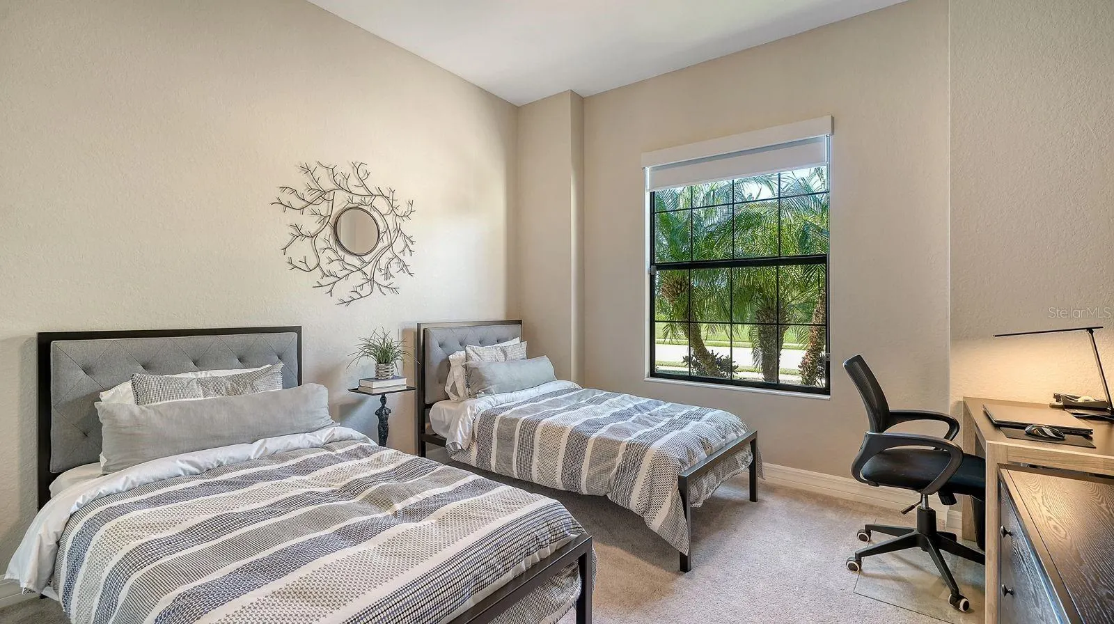 16218 CASTLE PARK TER