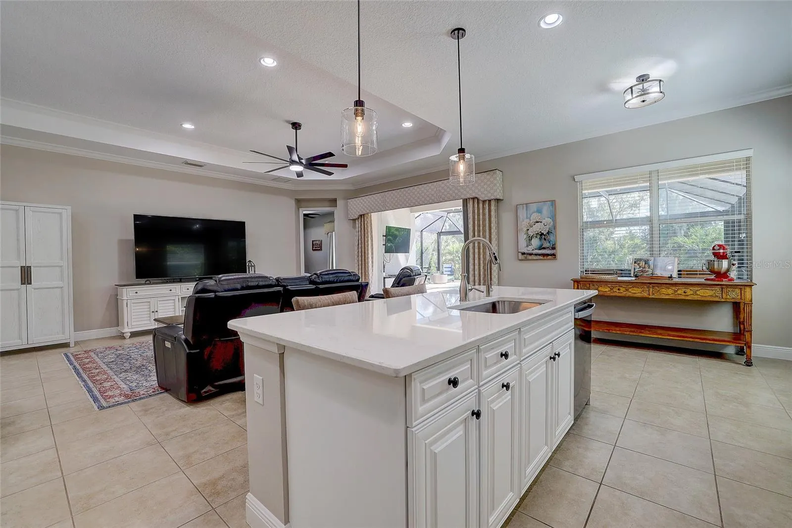 3718 WOODCLIFF LAKE TER