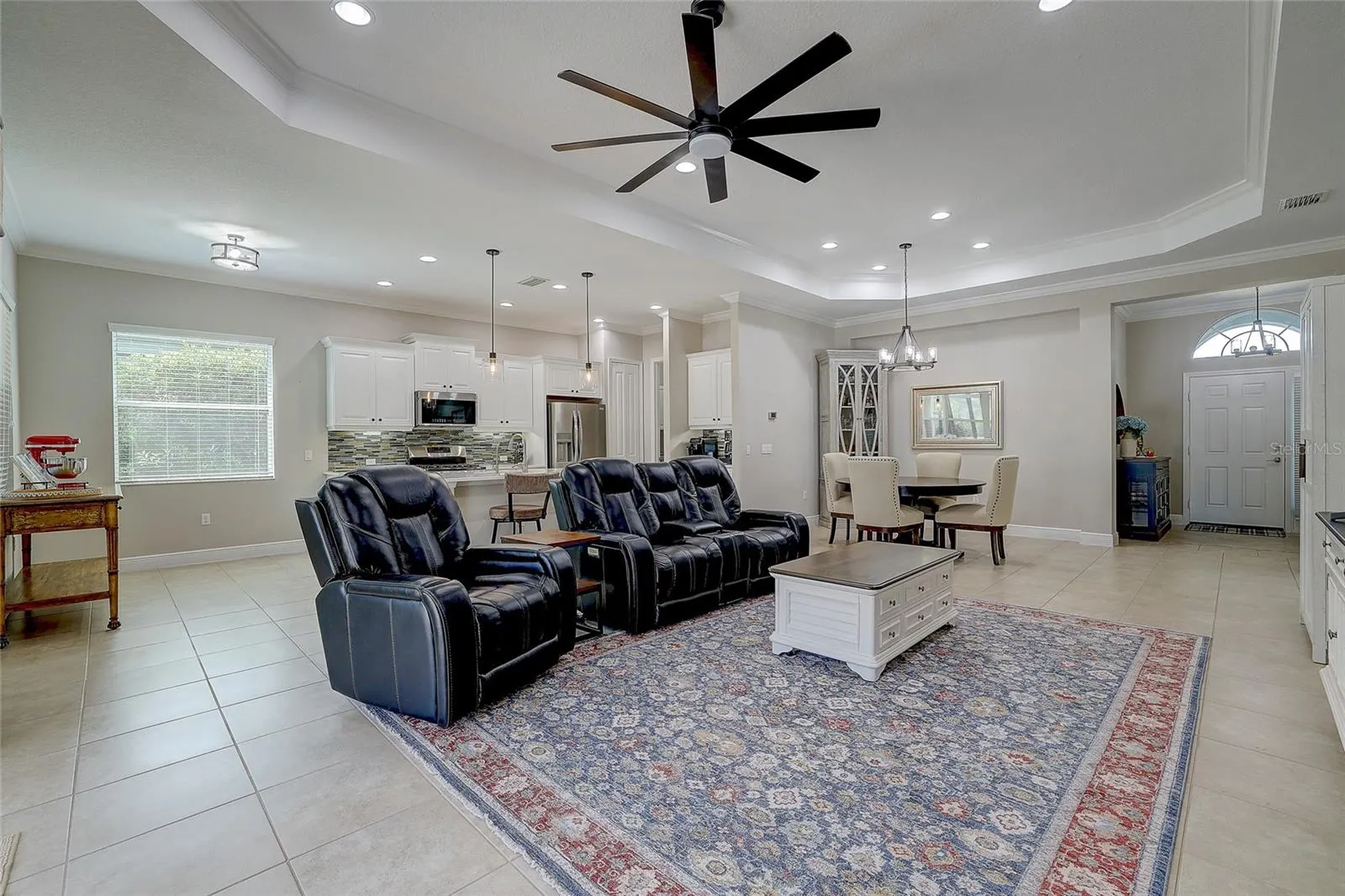 3718 WOODCLIFF LAKE TER