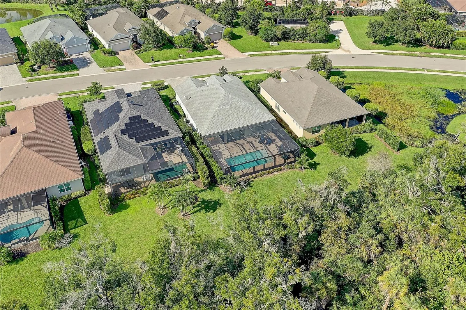 3718 WOODCLIFF LAKE TER