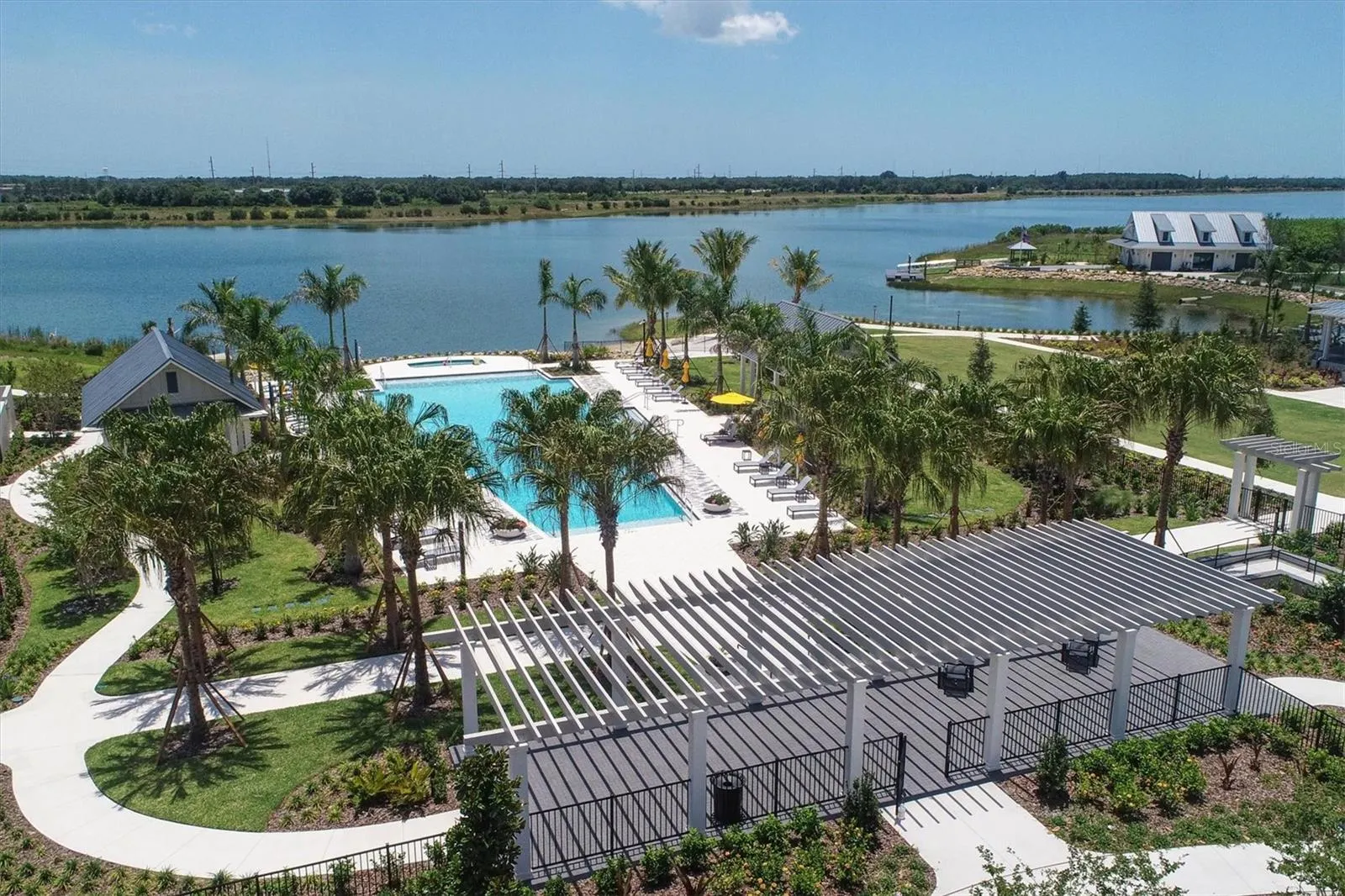 1104 WATERLINE CT