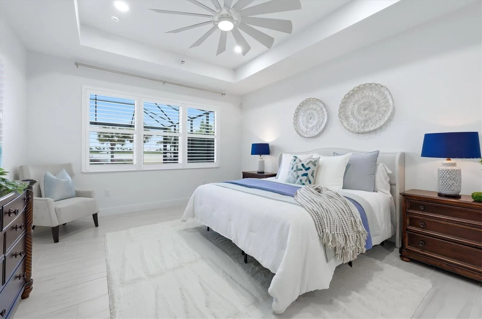 1104 WATERLINE CT