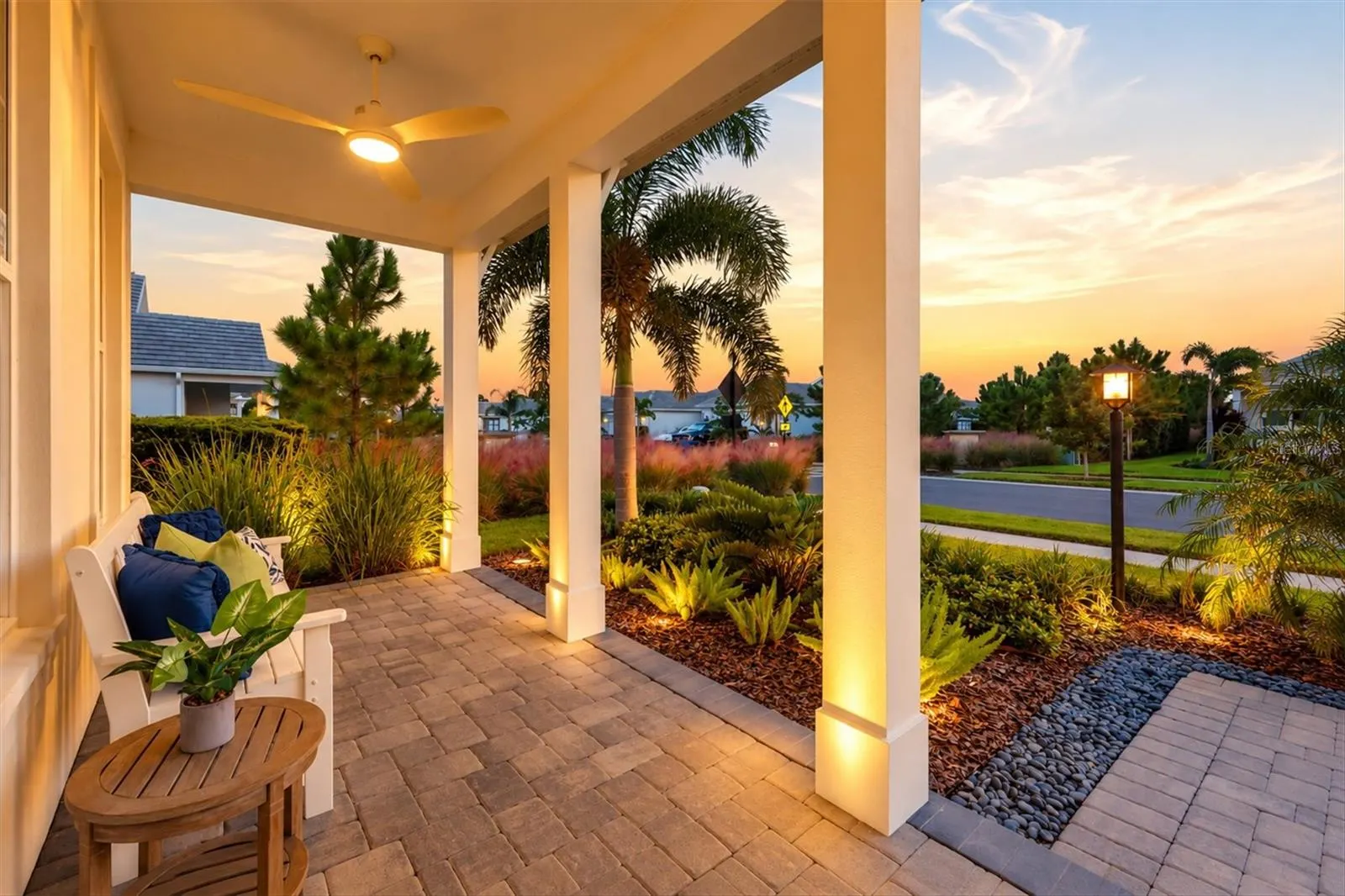 1104 WATERLINE CT
