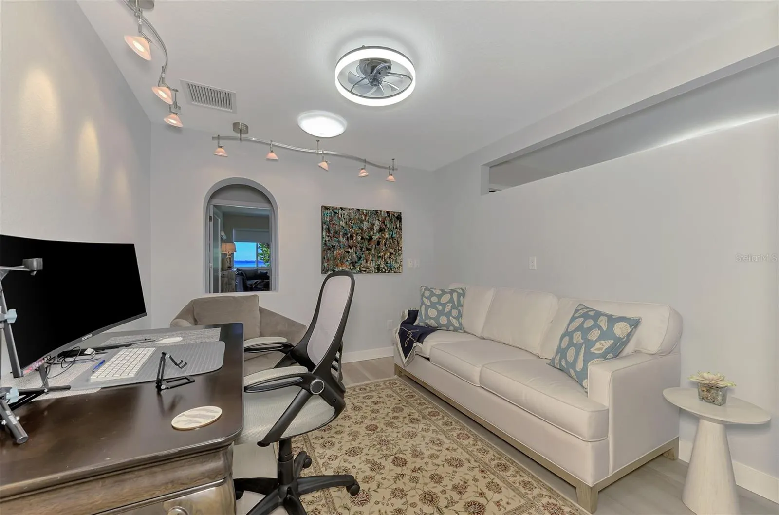 3931 BAY SHORE RD
