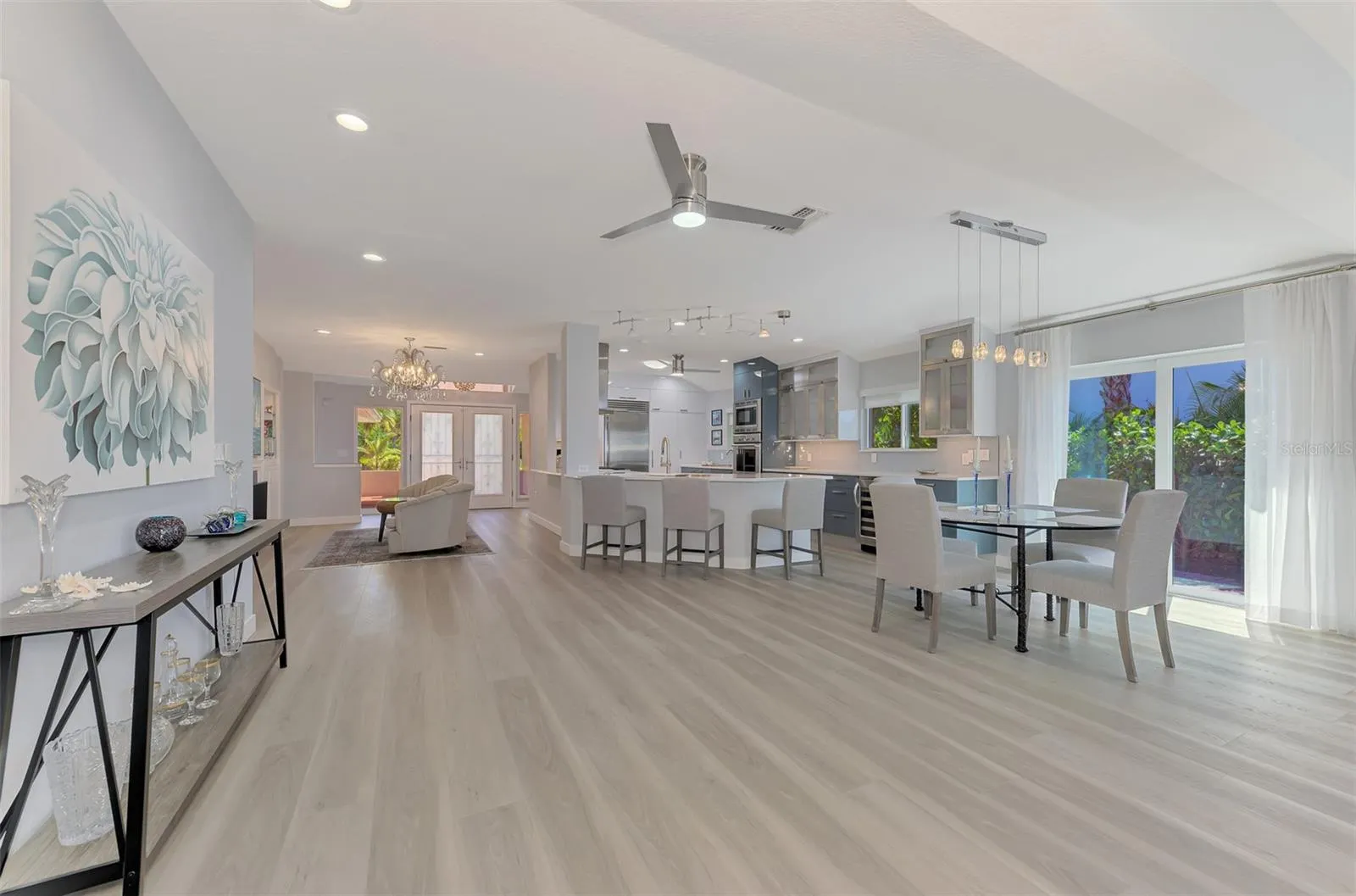 3931 BAY SHORE RD