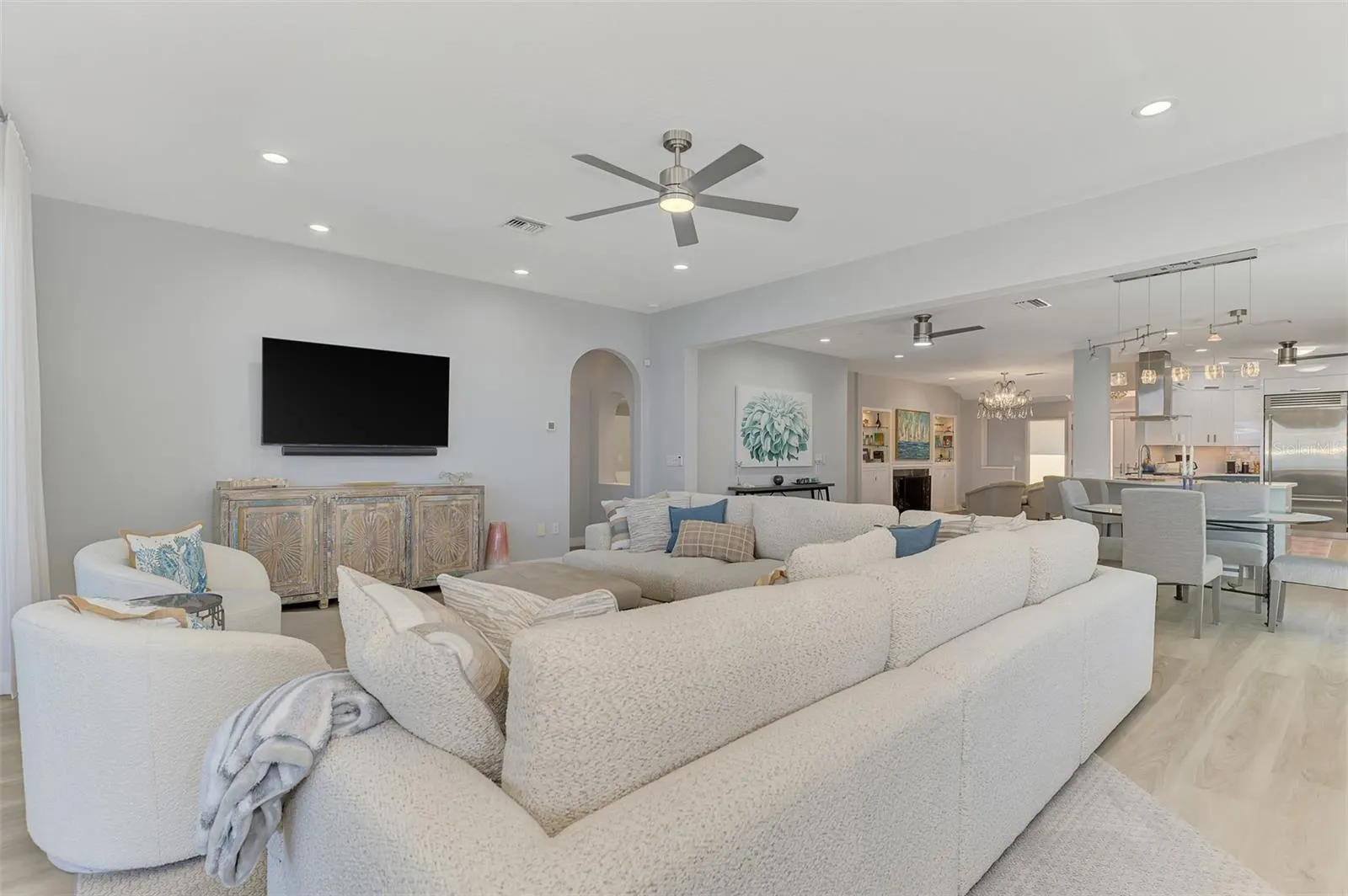 3931 BAY SHORE RD