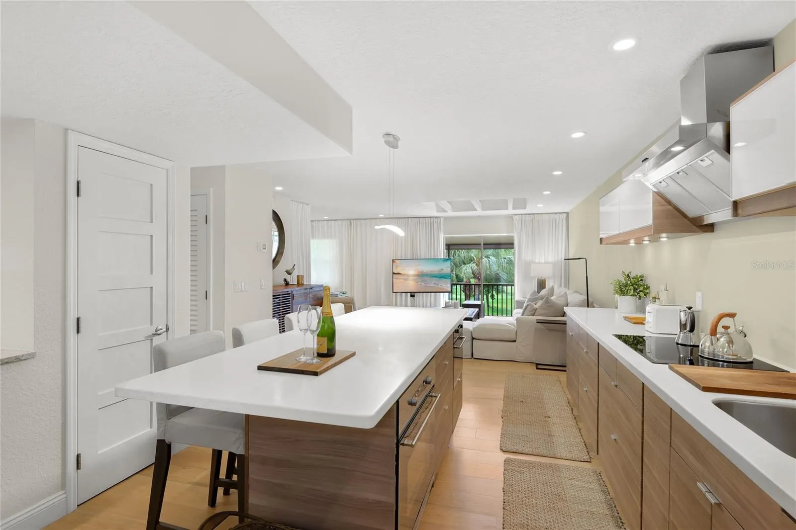 936 LA COSTA CIR #10 #10