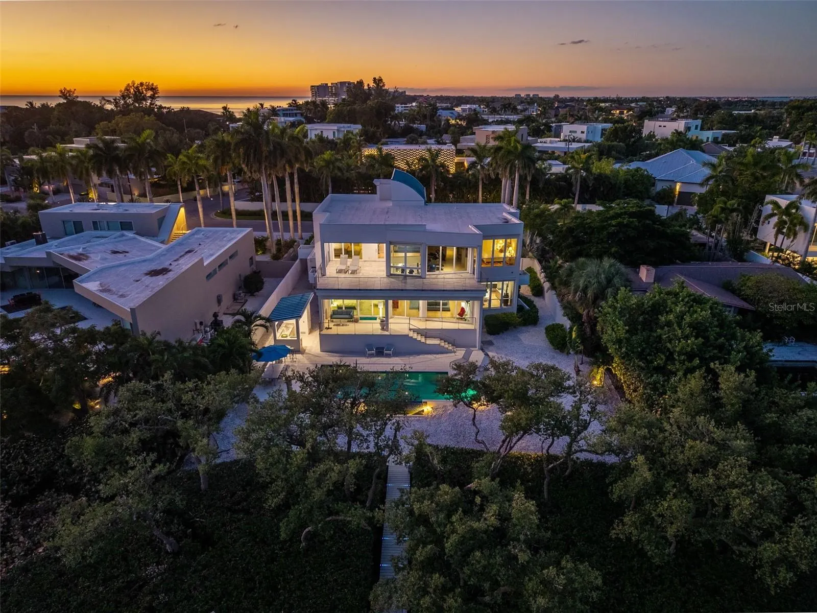 222 MORNINGSIDE DR
