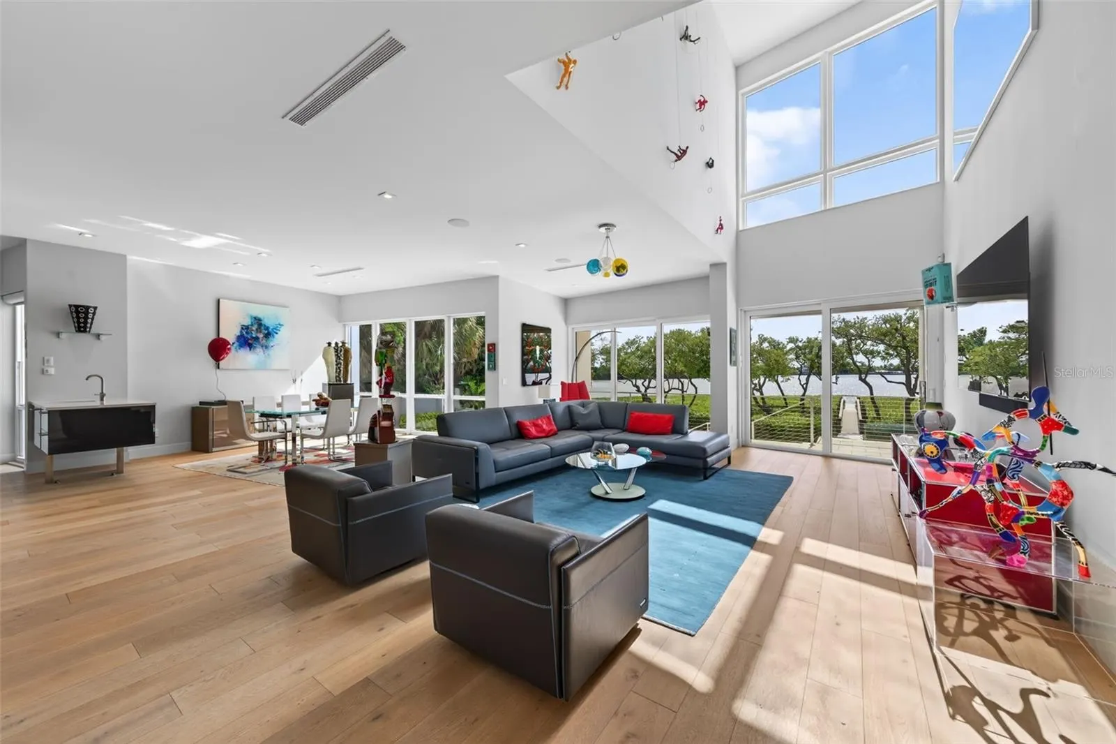 222 MORNINGSIDE DR