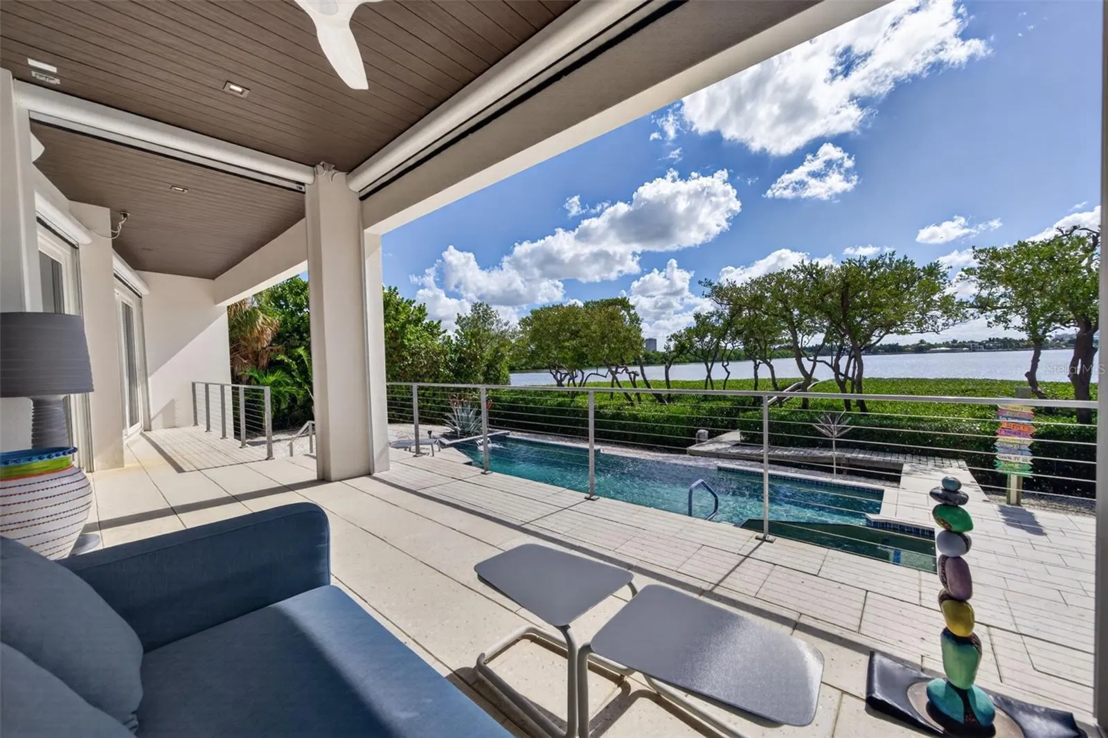 222 MORNINGSIDE DR