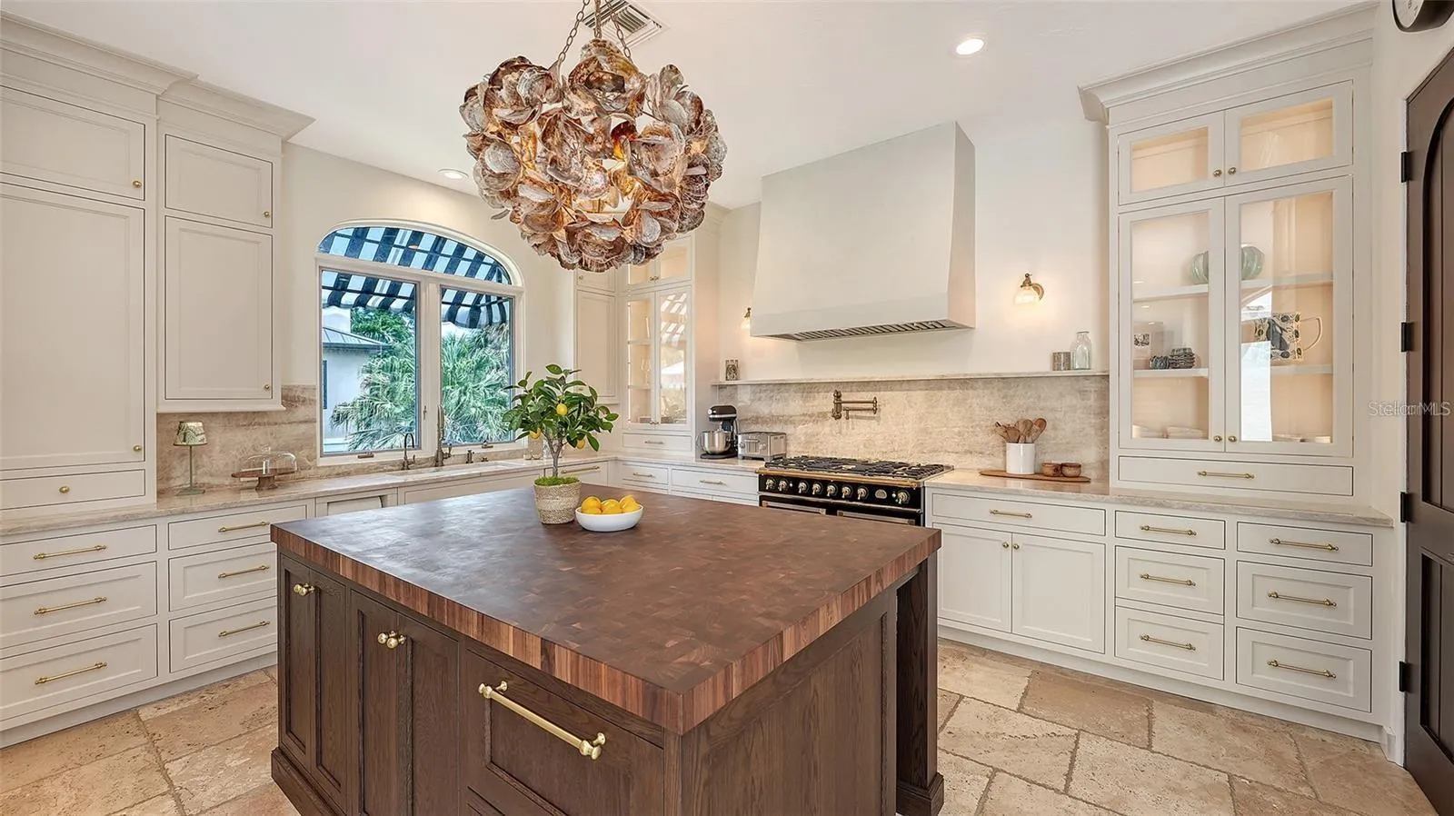 1023 TOCOBAGA LN