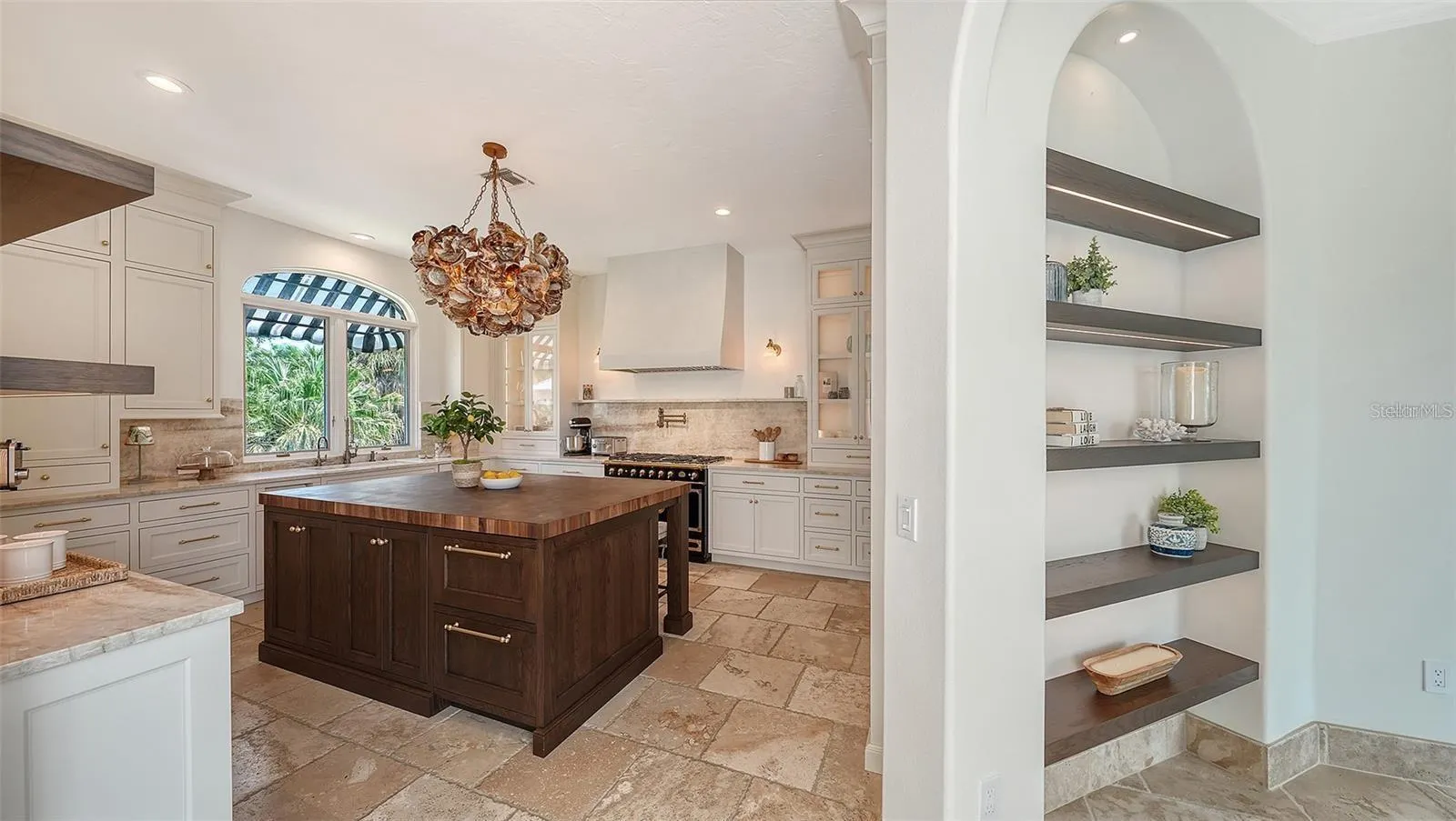 1023 TOCOBAGA LN