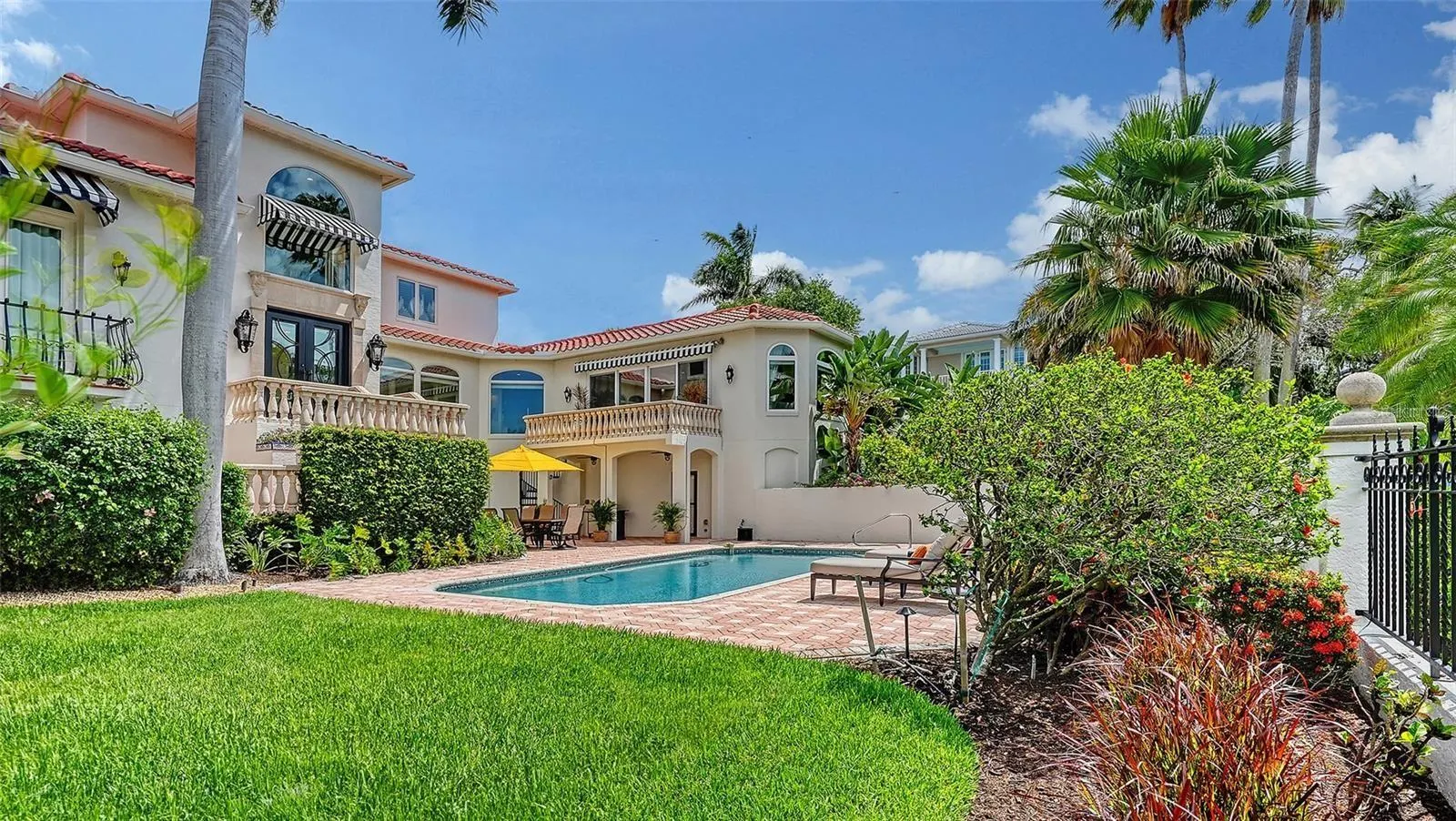 1023 TOCOBAGA LN