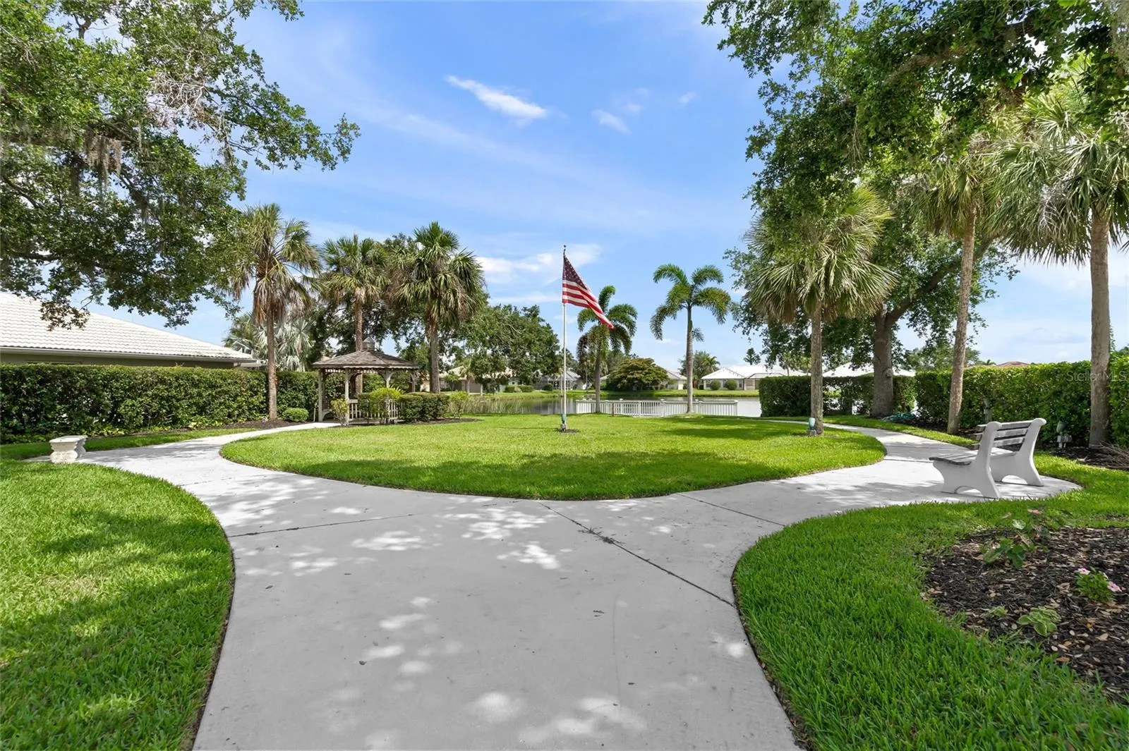 6704 DEERING CIR