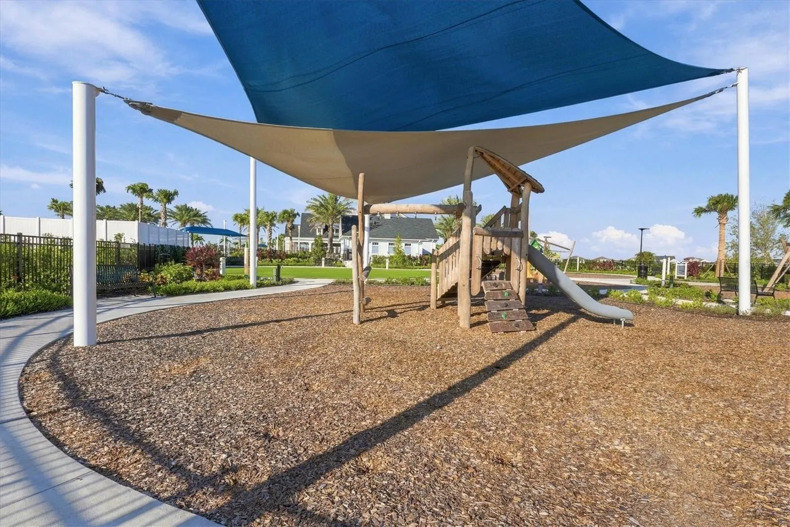 18504 FOXTAIL LOOP