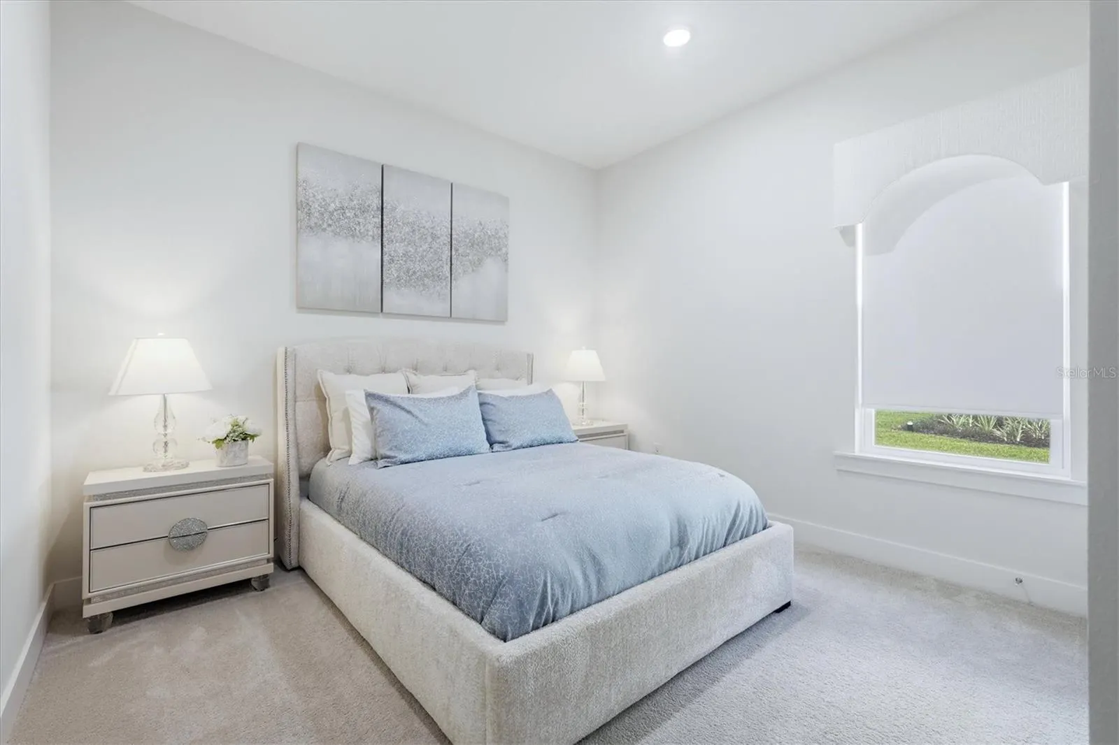 18504 FOXTAIL LOOP