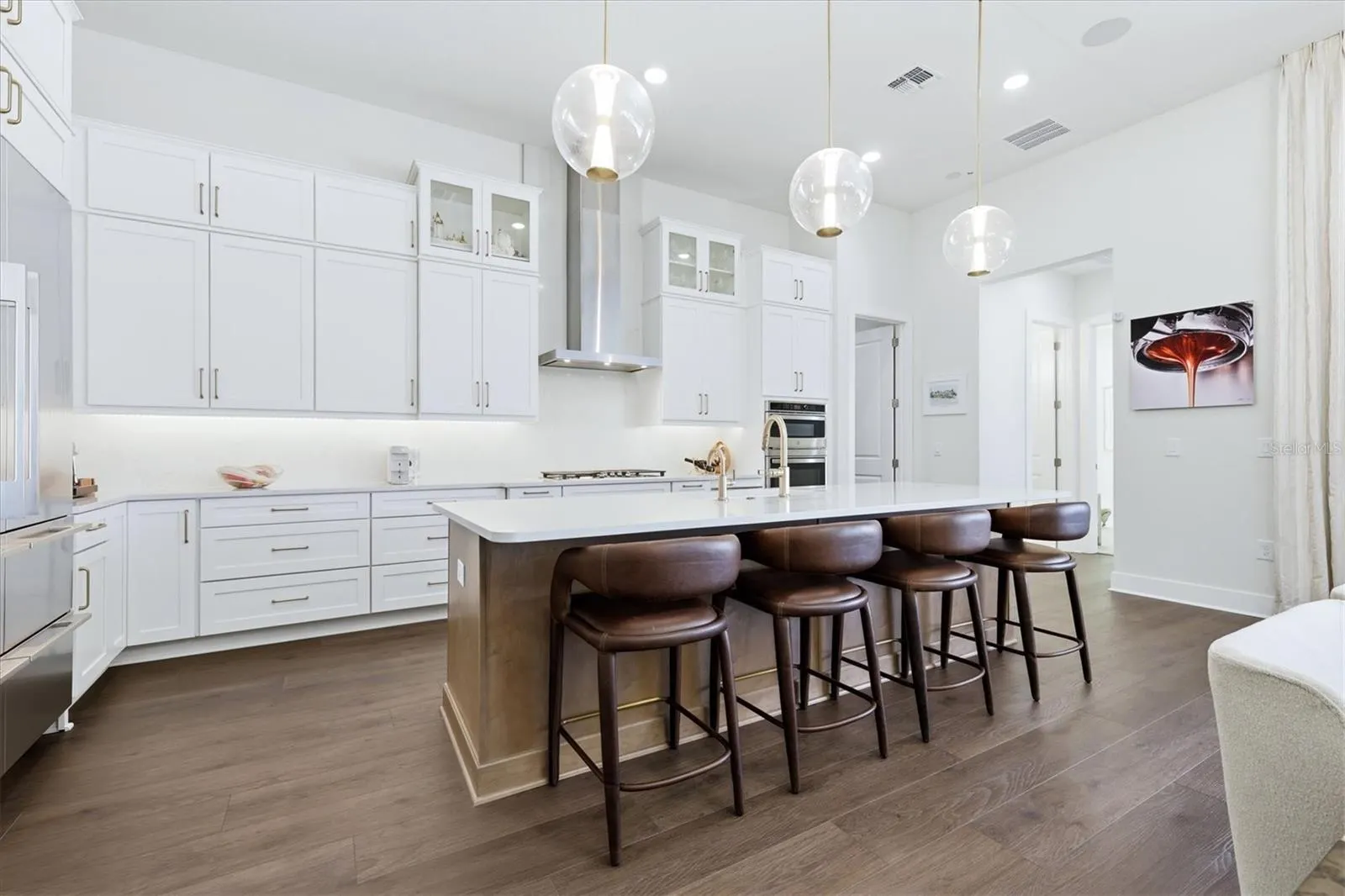 18504 FOXTAIL LOOP