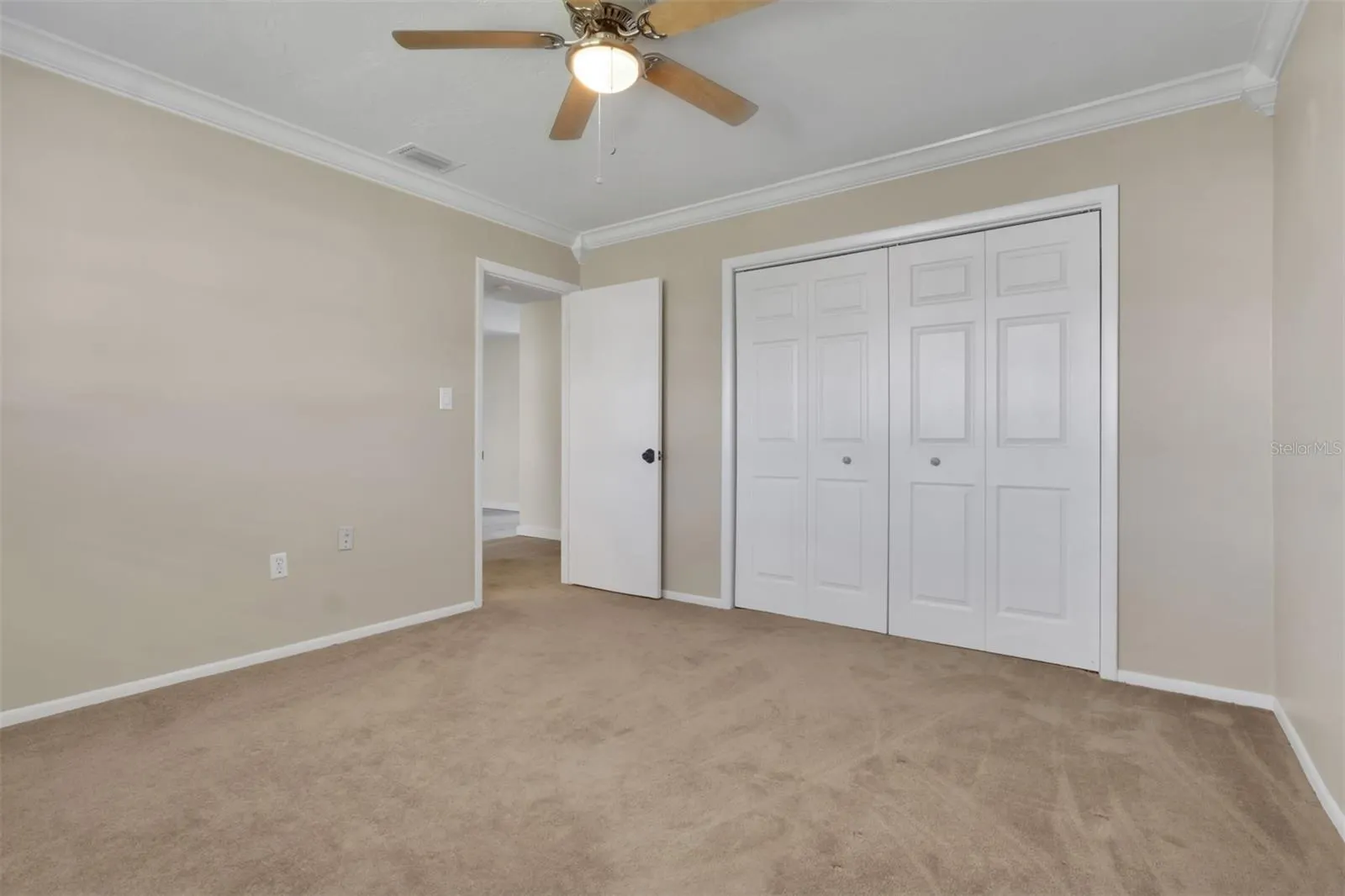 180 CYPRESS WAY E #C218 #C218