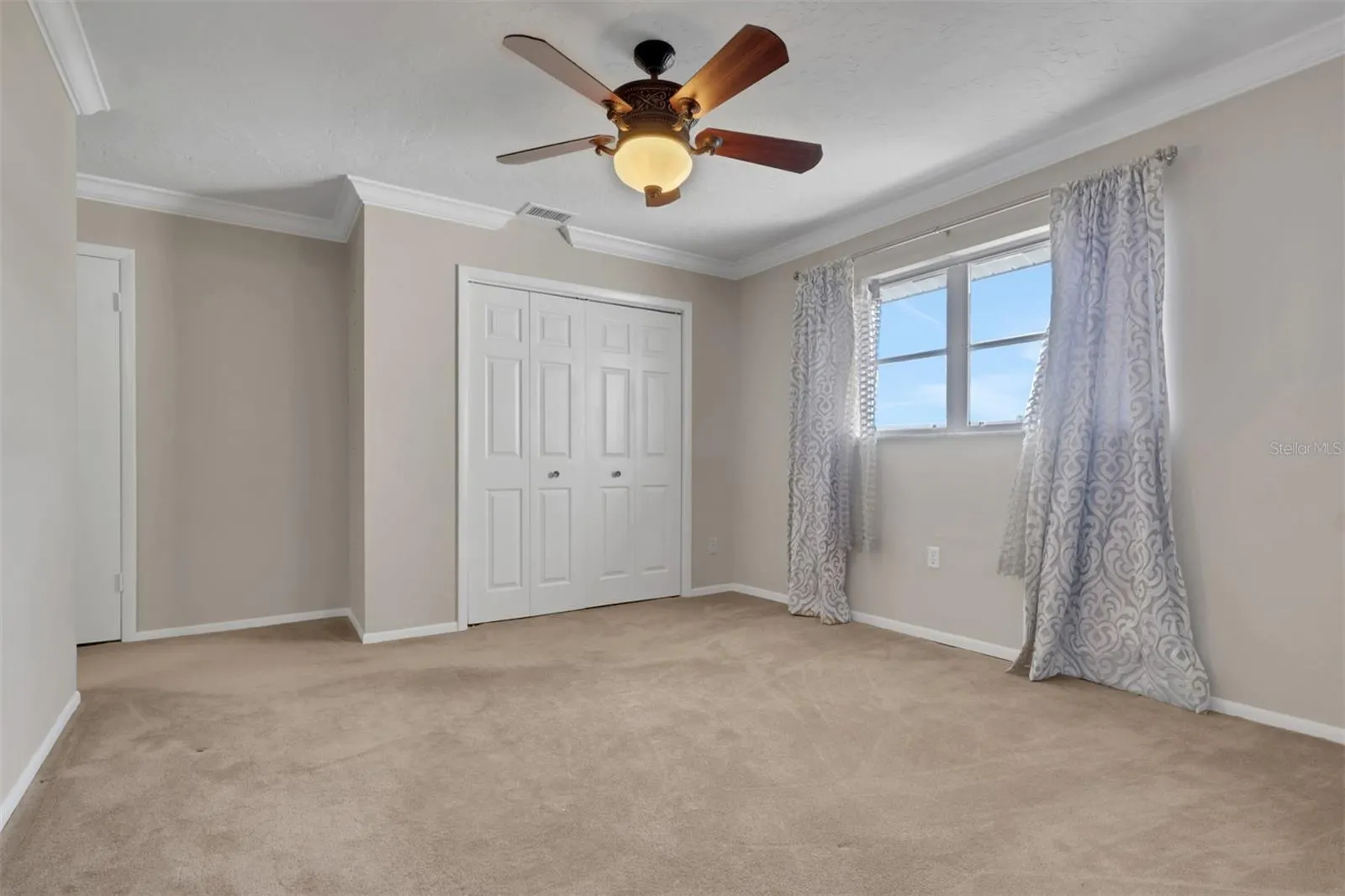 180 CYPRESS WAY E #C218 #C218