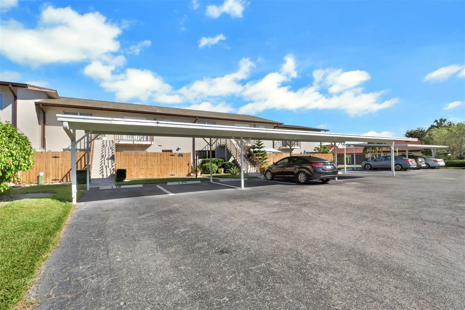 180 CYPRESS WAY E #C218 #C218