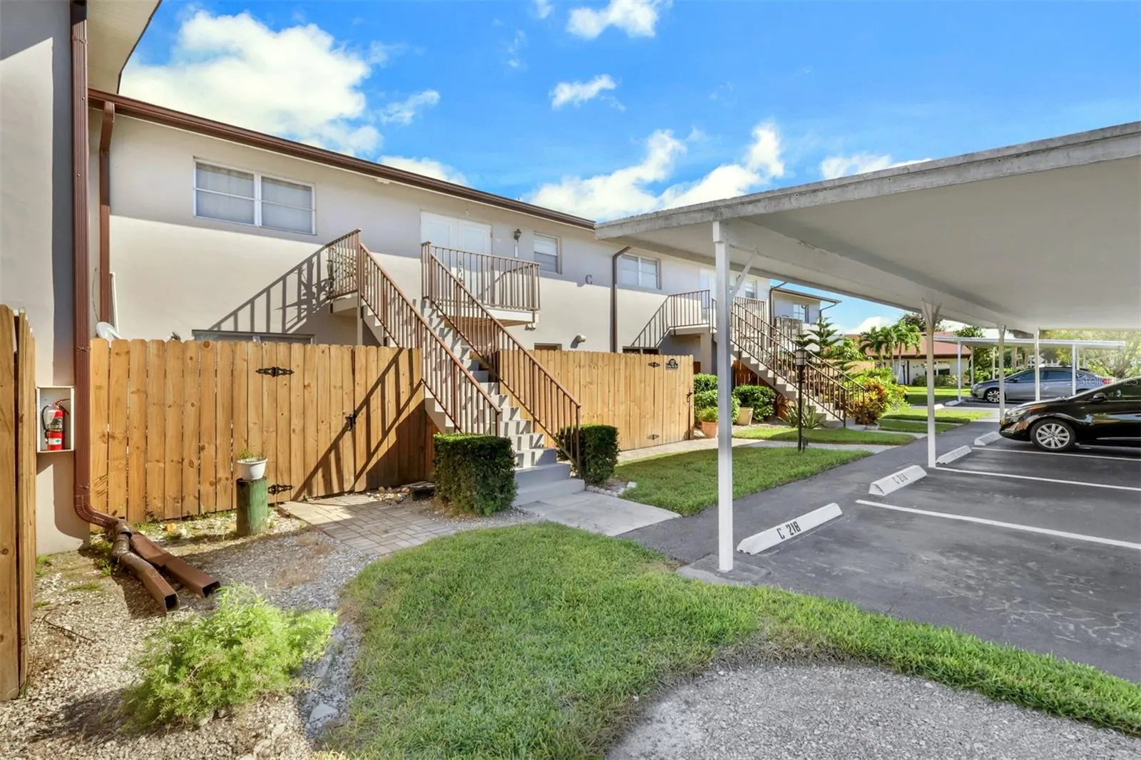 180 CYPRESS WAY E #C218 #C218
