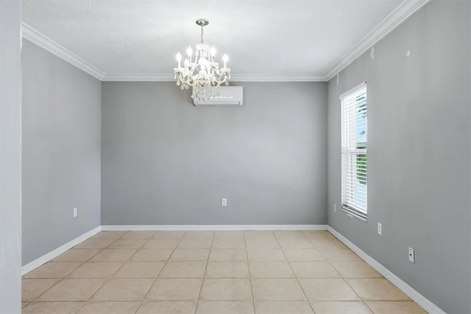 828 PONDEROSA PINE LN