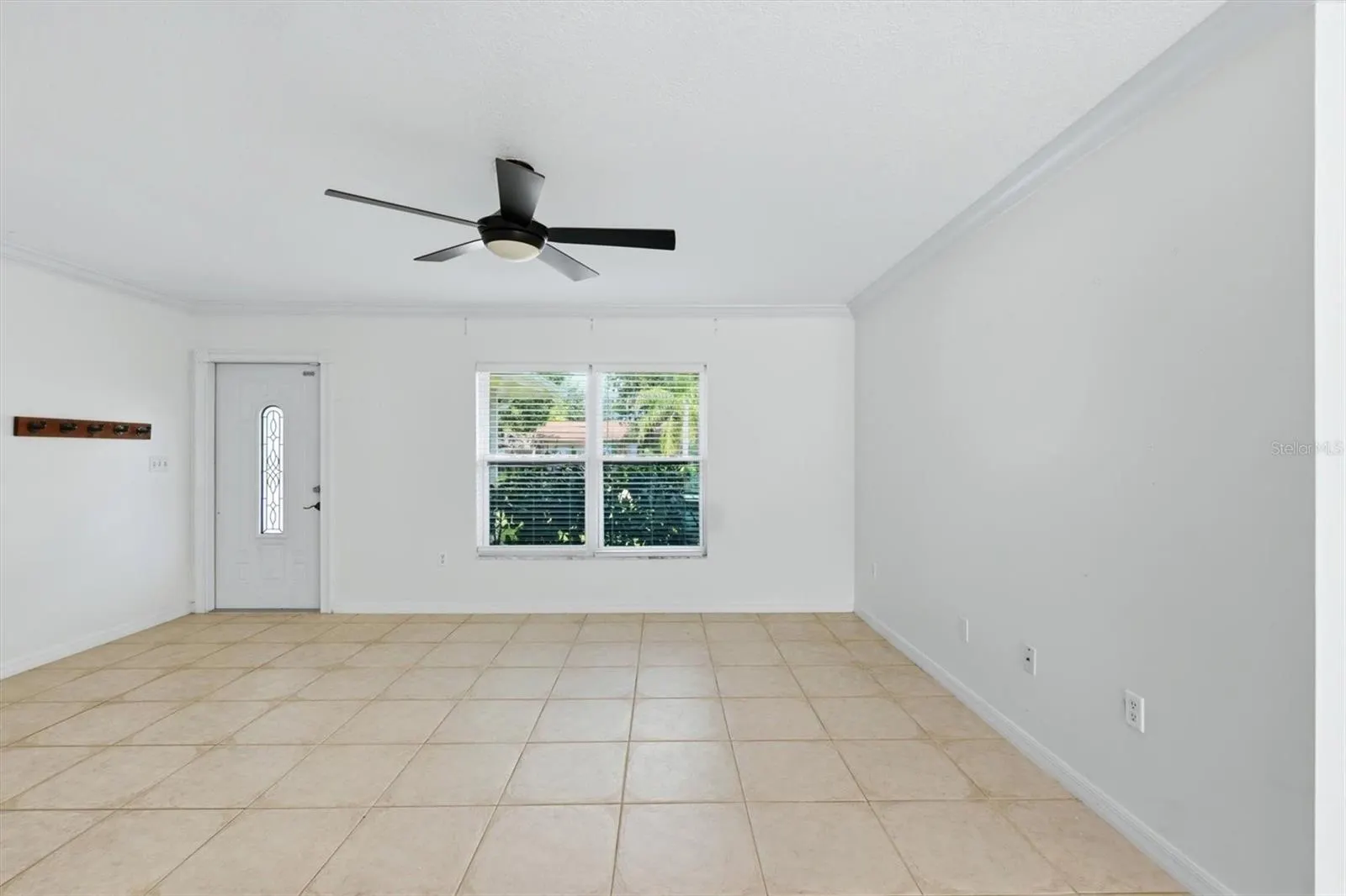 828 PONDEROSA PINE LN