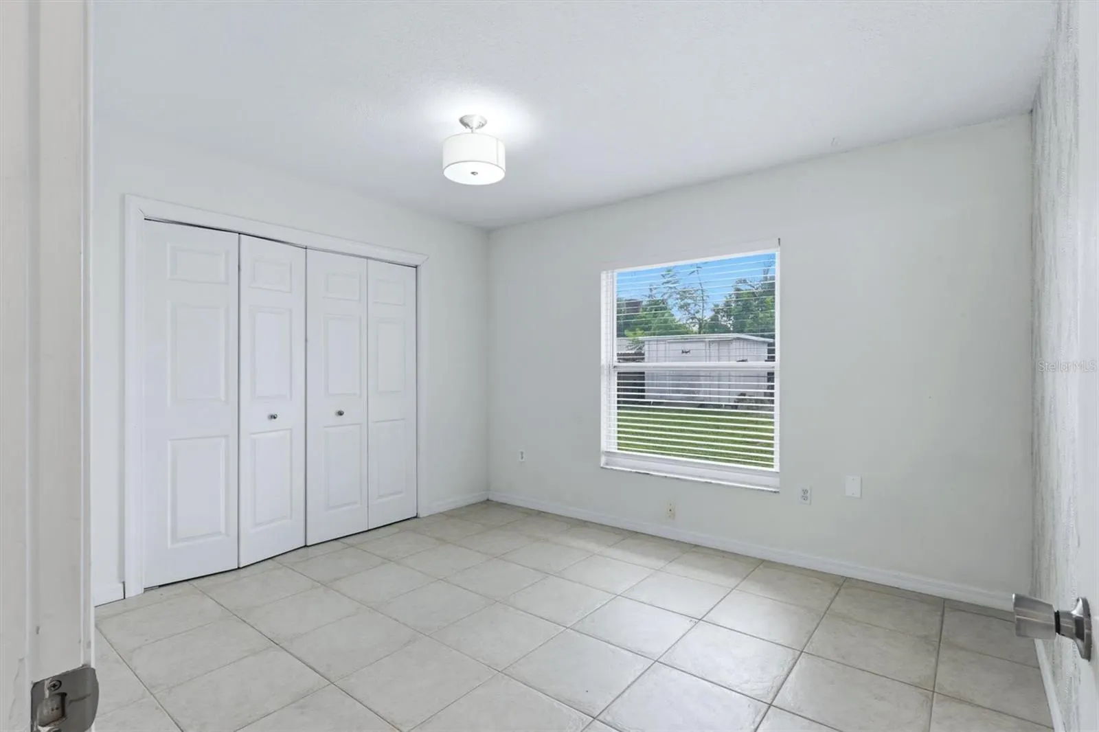 828 PONDEROSA PINE LN