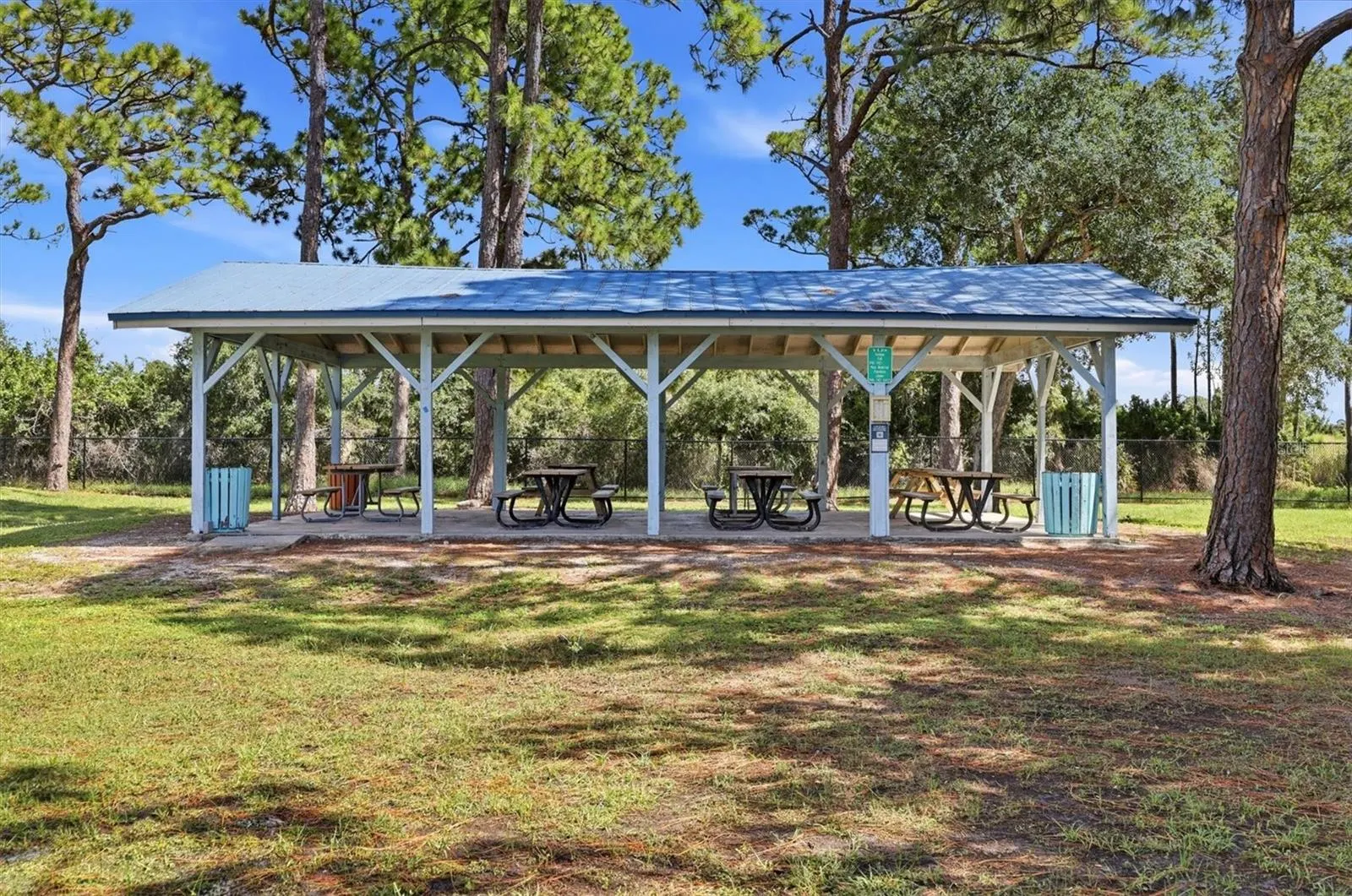 828 PONDEROSA PINE LN