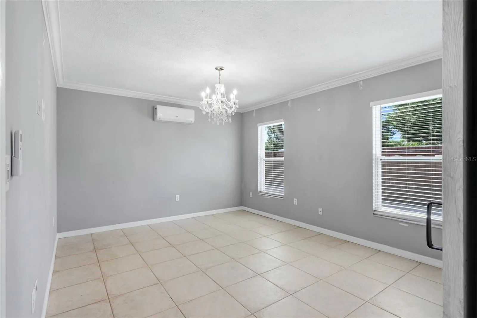 828 PONDEROSA PINE LN