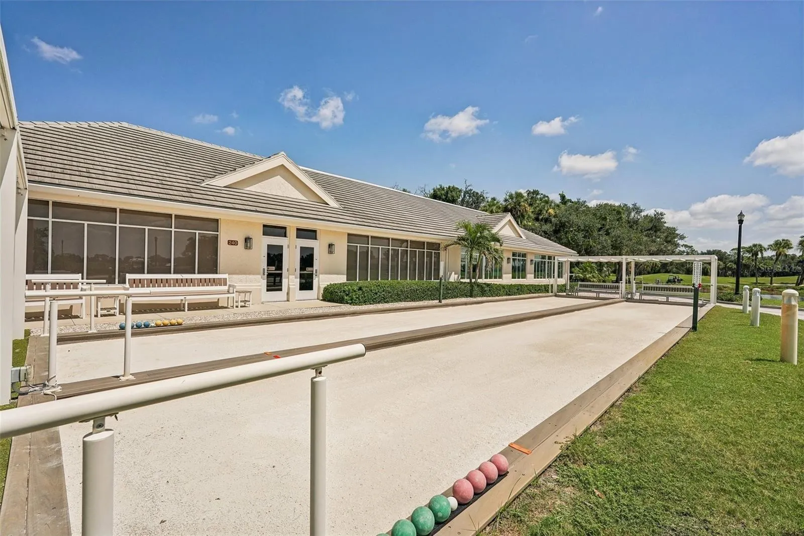 618 WILD PINE WAY