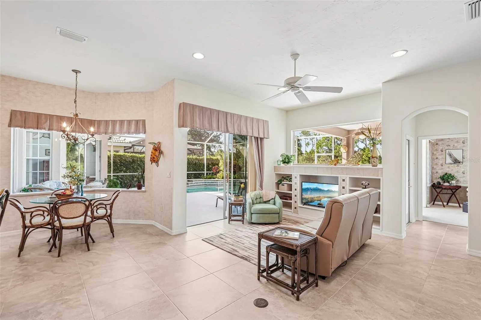 618 WILD PINE WAY