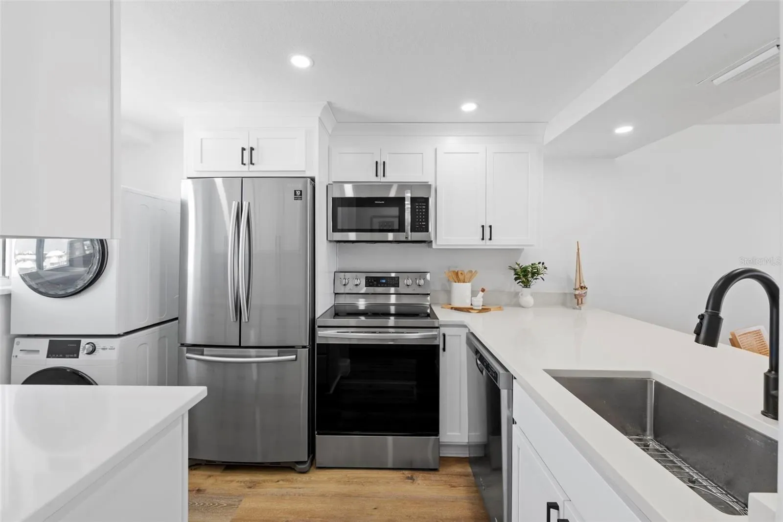 8300 ESTERO BLVD #403 #403