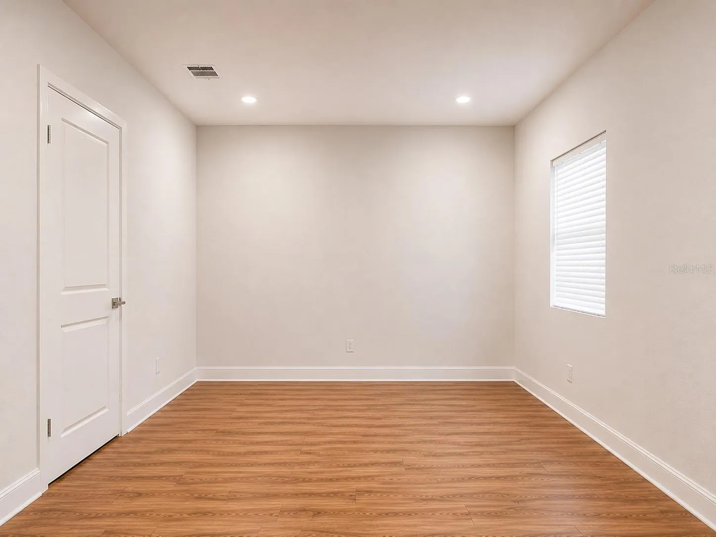 108 MISSION HILLS AVE