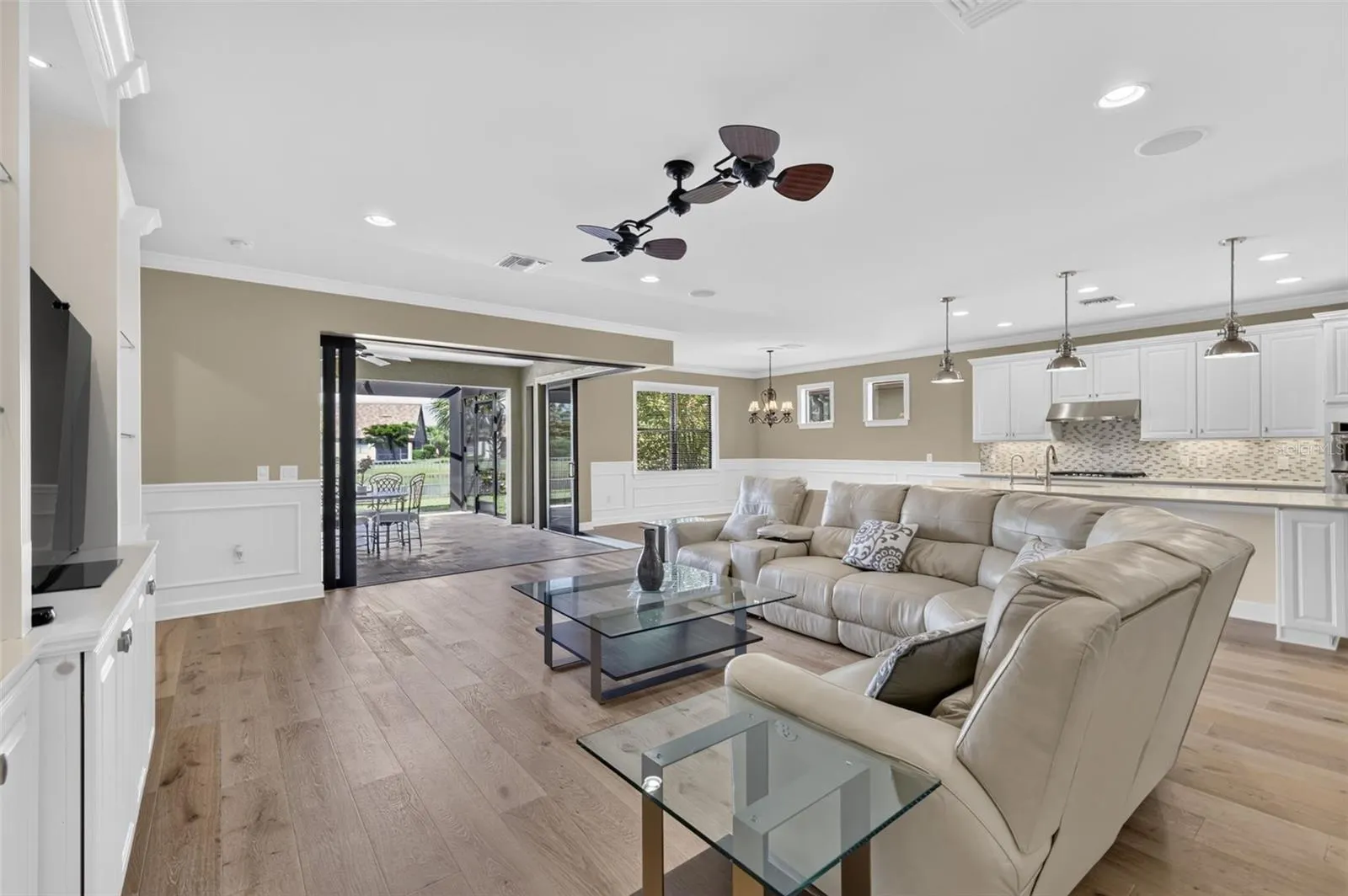 16927 WINTHROP PL